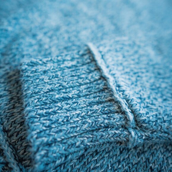 Mens 2024 LL Bean Signature Organic Cotton Rollneck Sweater XL Blue White Knit - Picture 4 of 4